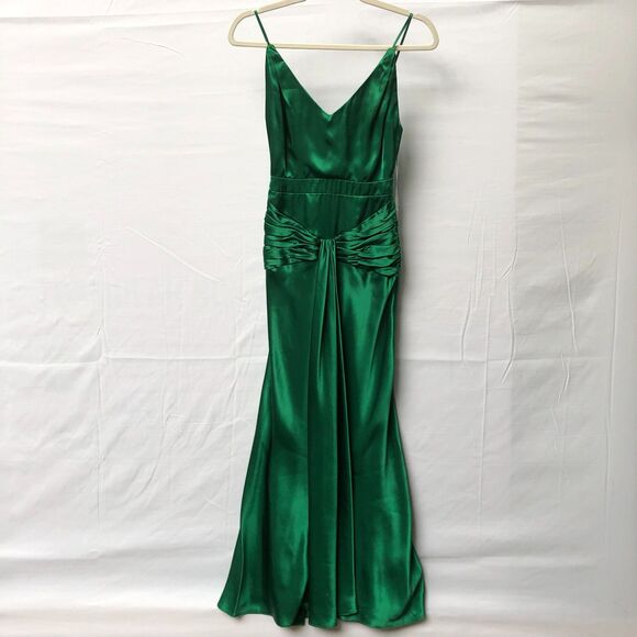 emerald green dress black tie Shop the Stunning Emerald Green Eclipse Gown